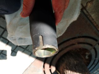 Tubo de escape para moto.