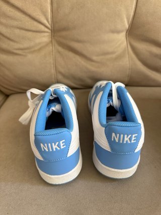 Nike Court Vision Low Azul y Blanco Talla 42.5
