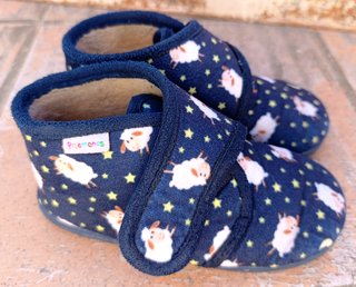 Zapatillas Munich +pisamonas+ skechers. Talla 29