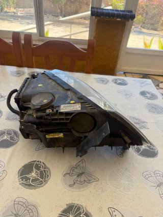Faro Xenón VW Touareg 2006