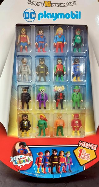 Espositore Kinder Sorpresa DC Playmobil