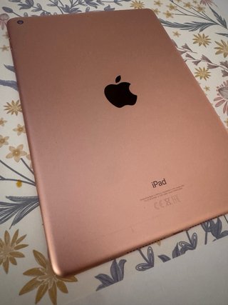 iPad 2018 Oro y Blanco