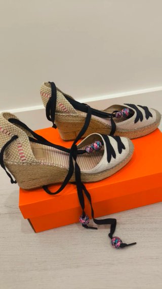 Sandalias Montepicaza Beige/Negro Talla 41