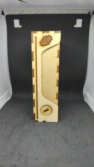 Torre de dados Blood Bowl madera grabada