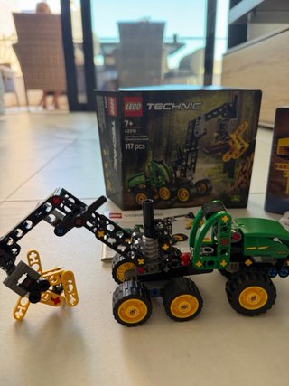 Lote LEGO Technic John Deere + Bulldozer
