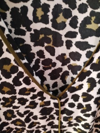 Blusa Sfera Animal Print Manga 3/4 Talla M