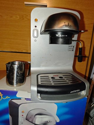 Cafetera Jata Express y Monodosis