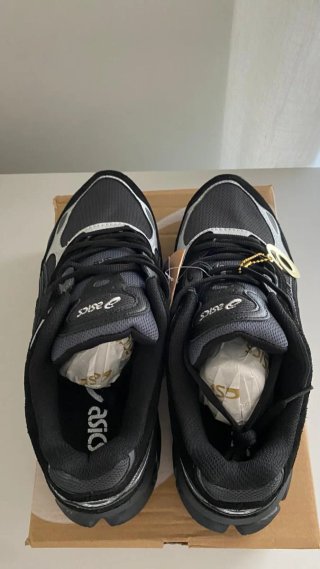 Asics GEL NYC 2.0 - Graphite Grey/ Black