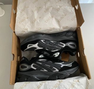 Asics GEL NYC 2.0 - Graphite Grey/ Black
