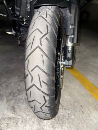Benelli TRK 502 Adventure Negra