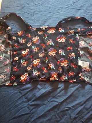 Torera negra estampada flores talla XL