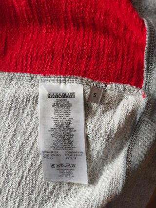Chaqueta Napapijri Negra y Roja