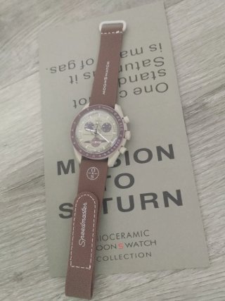 Omega x Swatch MoonSwatch Saturno