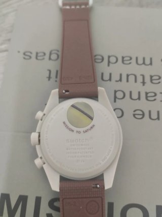 Omega x Swatch MoonSwatch Saturno