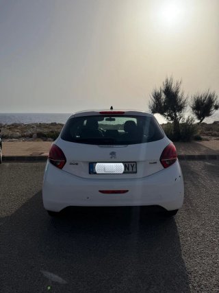 Peugeot 208 2017