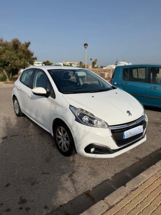 Peugeot 208 2017