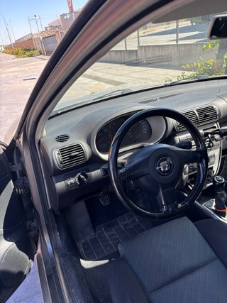 SEAT Leon 2004