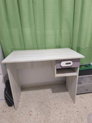 Escritorio madera 1 cajón beige/morado