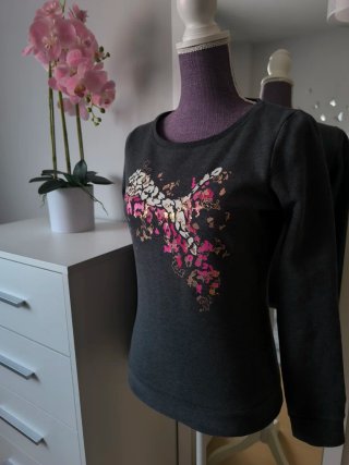 Sudadera Puma Gris con Estampado Floral