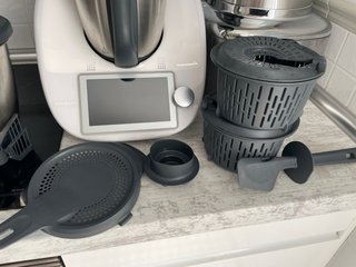 Thermomix TM6 2 vasos 2 tapas 2 cestillos