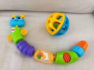 Juguete bebé desmontable sonajero + pelota gateo