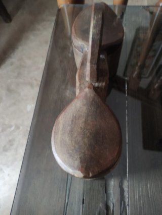 Especiero antiguo de madera