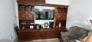 Mueble de salón de madera