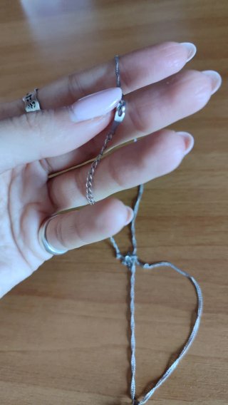 Collana punto luce