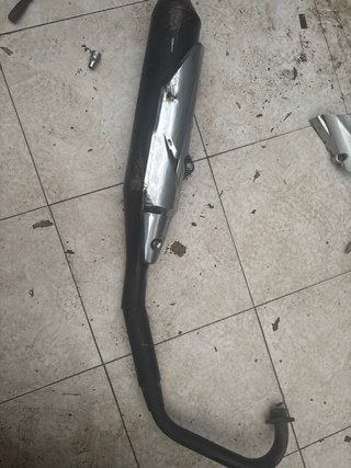 Escape Honda CBF125 Original