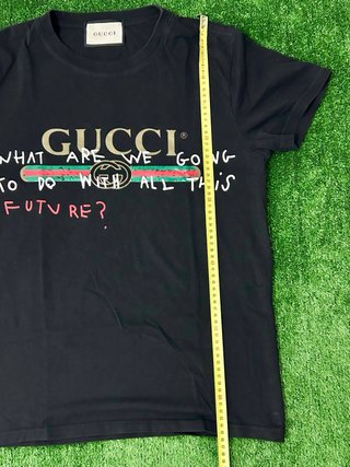 T-shirt Gucci nera con stampa