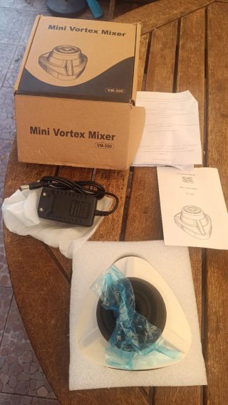 Mini Vortex Mixer VM-300