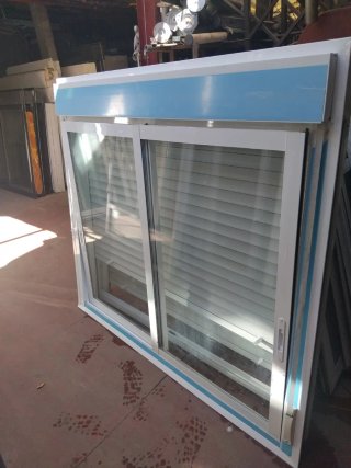 2 Ventanas correderas con persiana 1,52 x 1,34