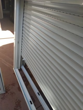 2 Ventanas correderas con persiana 1,52 x 1,34