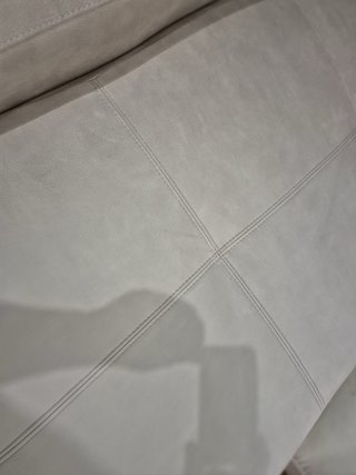 Sofá cama chaise longue con puff