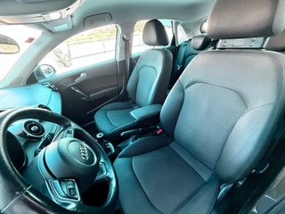 Audi A1 2016 ETIQUETA C