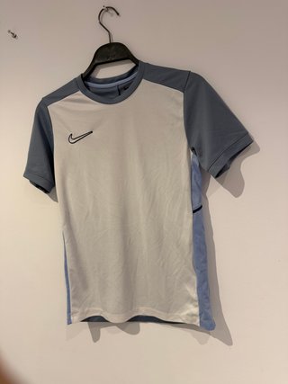 Camiseta Nike Azul y Blanca