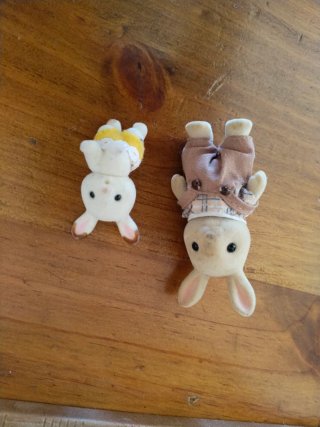 Casa Sylvanian Families + 2 Figuras