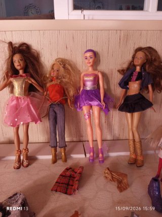 Lote Barbie e accessori