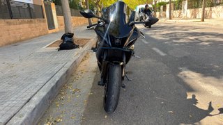 Yamaha R7 Negra