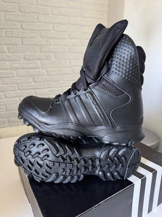38 2/3 Botas Adidas GSG9 policia seguridad
