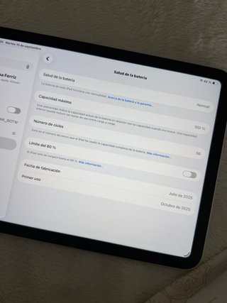Apple iPad Air 16
