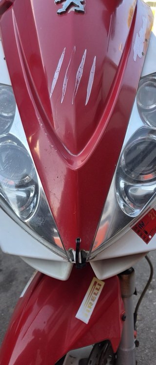 Peugeot scooter 49cc