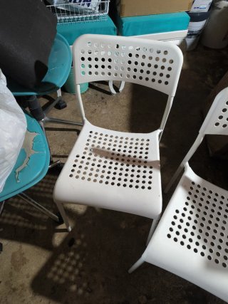 Sillas blancas Ikea (2 unidades)