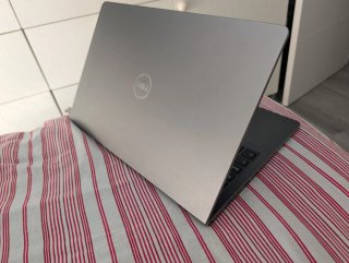 Portátil Dell i5 7ª Gen Windows 10