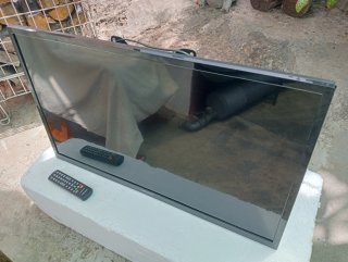 Smart TV Hitachi 32 Negra