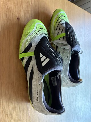 Botas de fútbol Adidas Predator