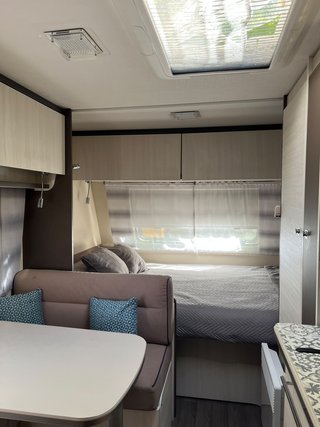 Caravelair Antares 486 + Parcela Camping Camprodón