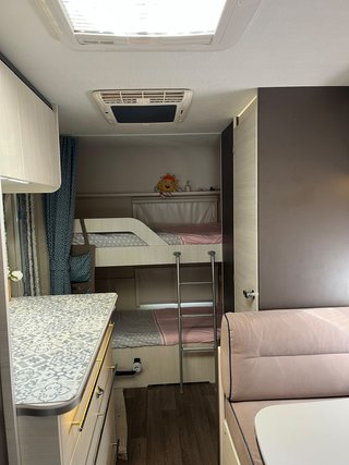 Caravelair Antares 486 + Parcela Camping Camprodón