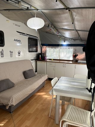 Caravelair Antares 486 + Parcela Camping Camprodón