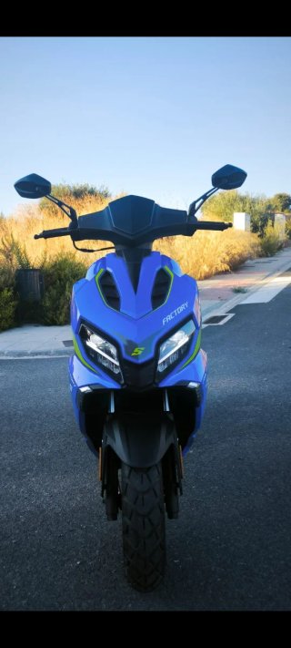Scooter Sherco Scorpa 49cc Azul/Verde
